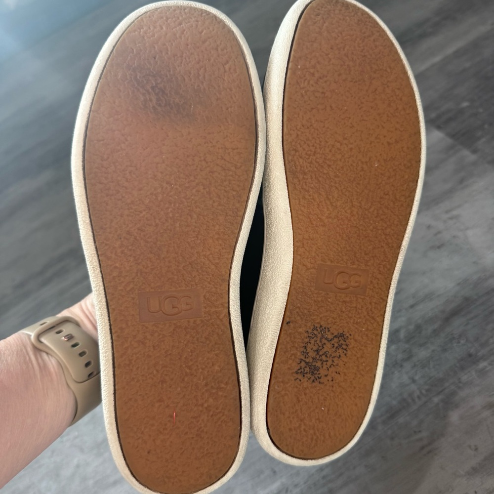 UGG Cas slip-on sneakers in black Sz 7.5 - Picture 4 of 5